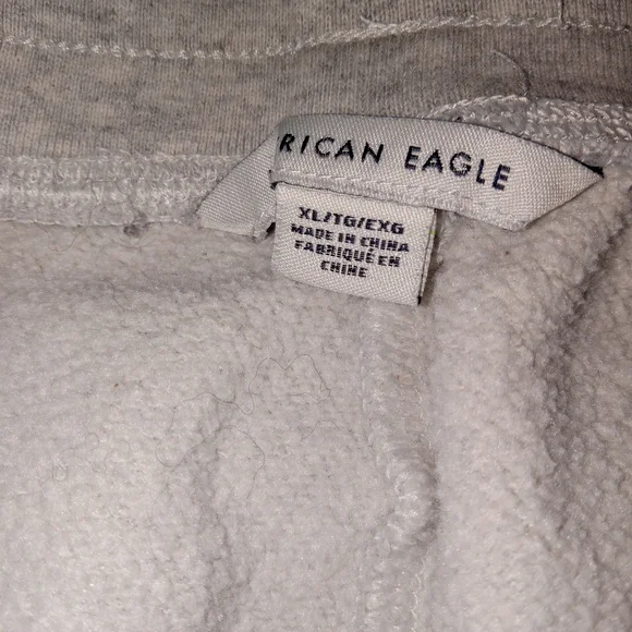 American Eagle 2Pc Bundle Gray Sweatshorts & Burgundy Tee XL - Picture 13 of 16